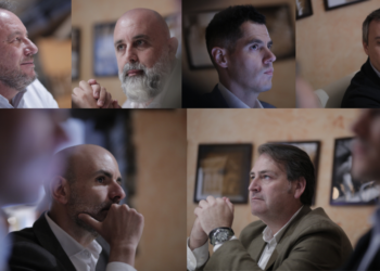 «A Veces Con Algunos Clientes Tenemos Que Hacer La Labor Del Banco»