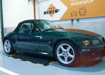 [Vídeo] Cómo Sustituir El Compresor Y El Filtro Deshidratador Del A/C En Un Bmw Z3 2.8