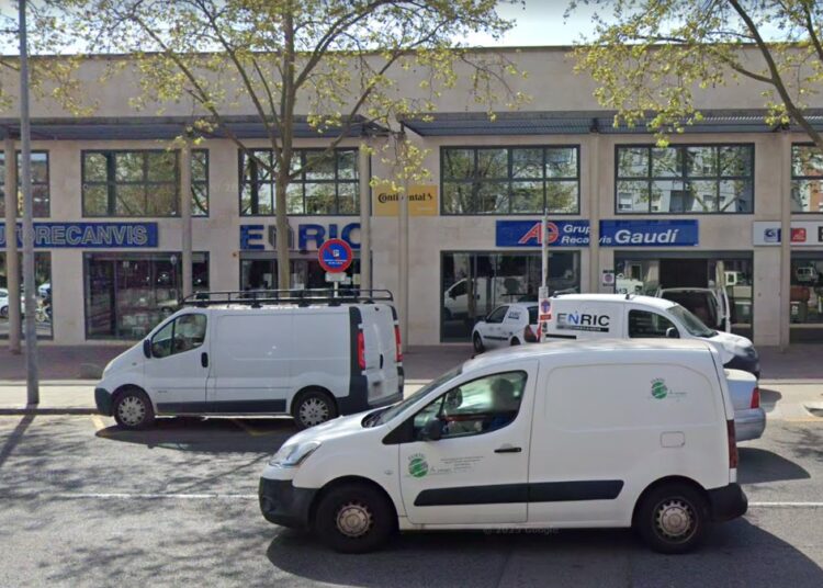 Autorecanvis Enric, Exasociado De Recambios Gaudí, Entra En Dipart